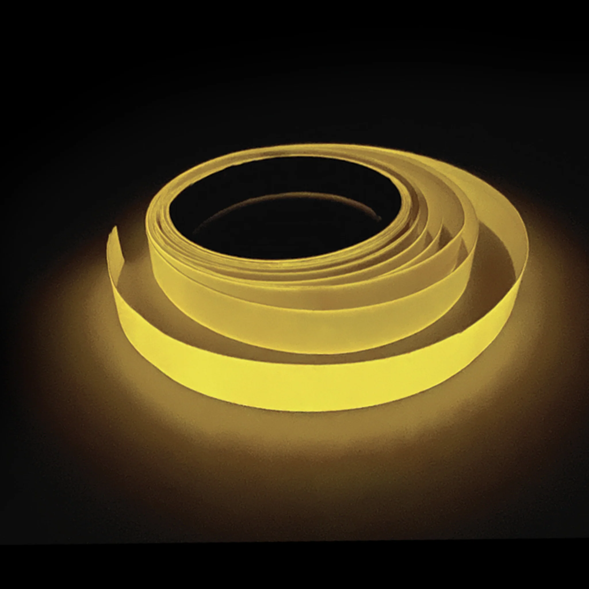 Glow in the dark tape geel
