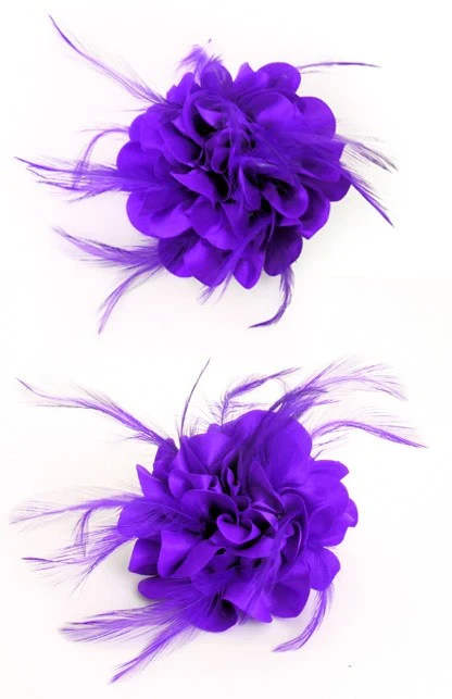 Haarclip met paarse zijden bloem
