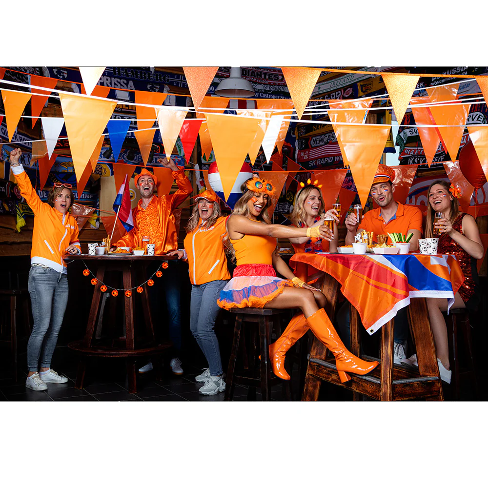 LED lichtsnoer Voetbal oranje - Image 5
